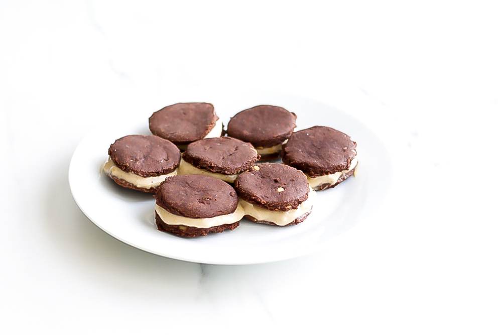 These Banana Nice Cream Oreos are made with healthy ingredients that are loaded with important nutrients that will help promote good health and better eating patterns! https://www.spotebi.com/recipes/banana-nicecream-oreos/