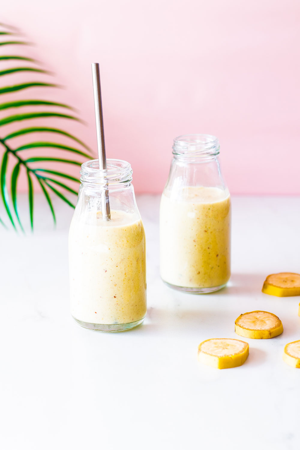 This delicious and athlete approved Banana-Oat Morning Smoothie includes all the fuel you need pre- or post-workout! https://www.spotebi.com/recipes/banana-oat-morning-smoothie/
