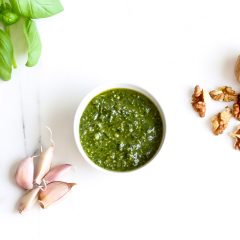 Basil Walnut Pesto Recipe / @spotebi