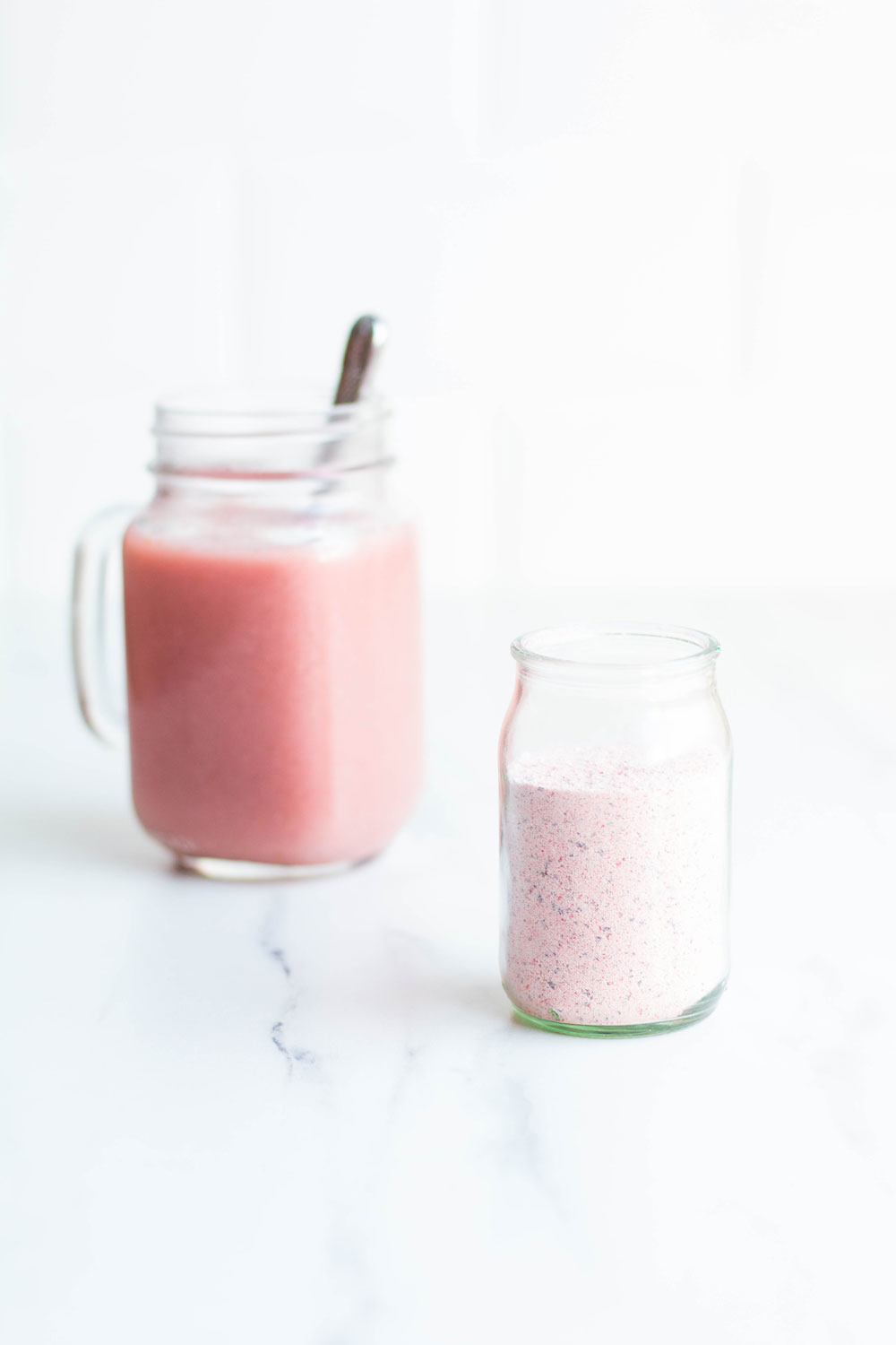 Lactose-Free and Gluten-Free Homemade Protein Powders boosted with Functional Foods to provide benefits beyond basic nutrition. https://www.spotebi.com/health-promoting-homemade-protein-powders/