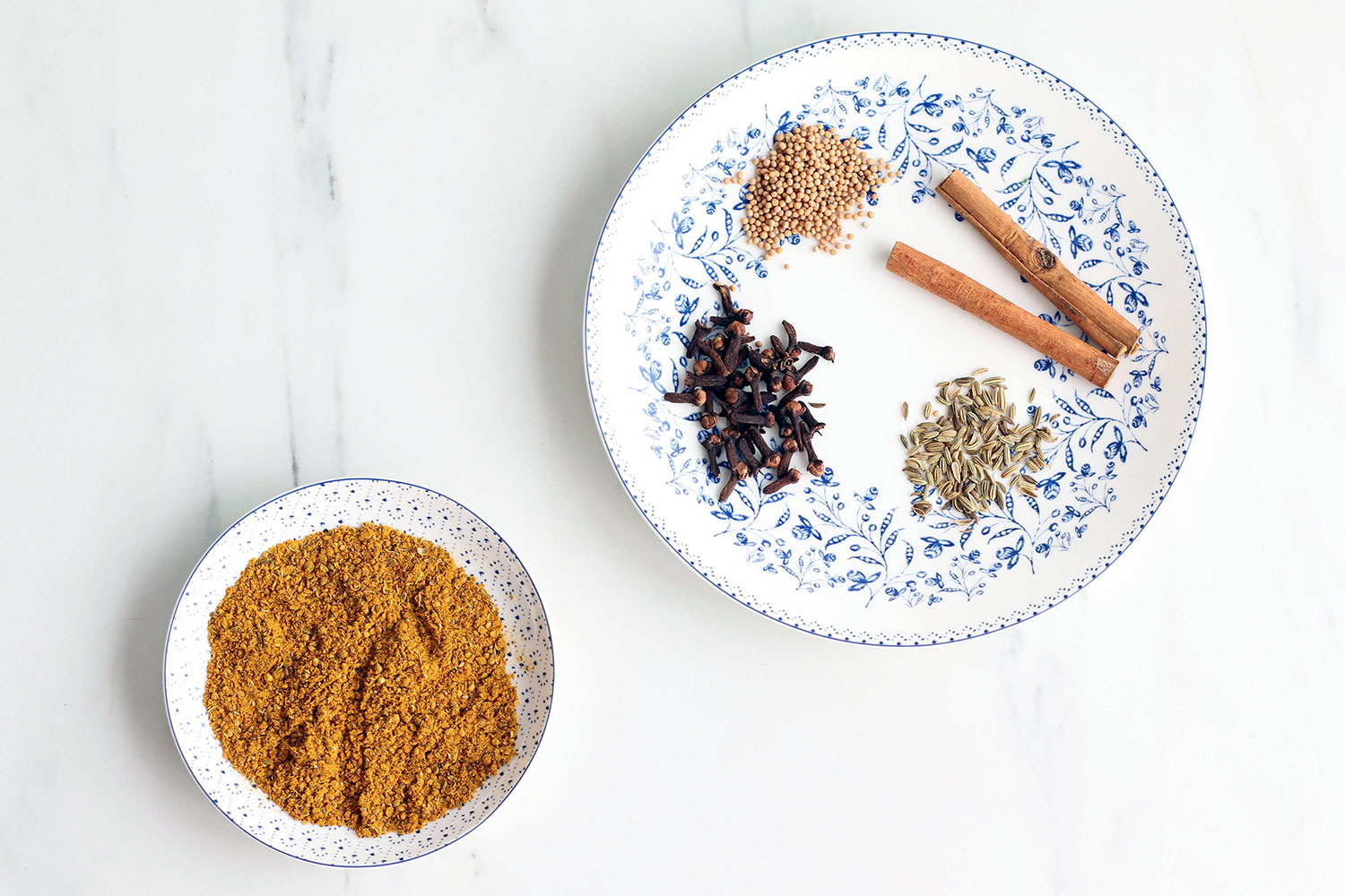 Homemade Indian spice mix recipe: Perfect for seasoning curries, soups, rice, and samosas! https://www.spotebi.com/recipes/indian-spice-mix-recipe/