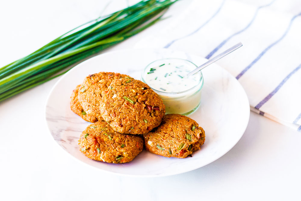 These Light & Simple Baked Crab Cakes are made with simple, wholesome ingredients, are low in fat, and each cake only contains around 50 calories. https://www.spotebi.com/recipes/light-simple-baked-crab-cakes/