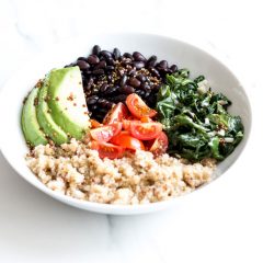 Plant-Based Black Bean & Quinoa Bowl Recipe / @spotebi