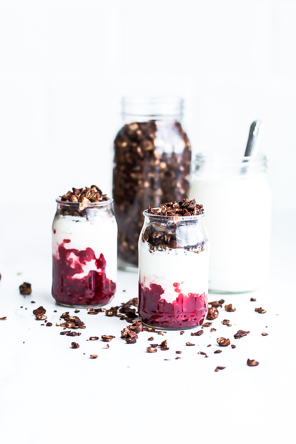 This yogurt parfait recipe made with fresh fruit and granola is a great snack alternative to those unhealthy processed snacks you find everywhere! https://www.spotebi.com/recipes/raspberry-homemade-crunchy-granola-yogurt-parfait/