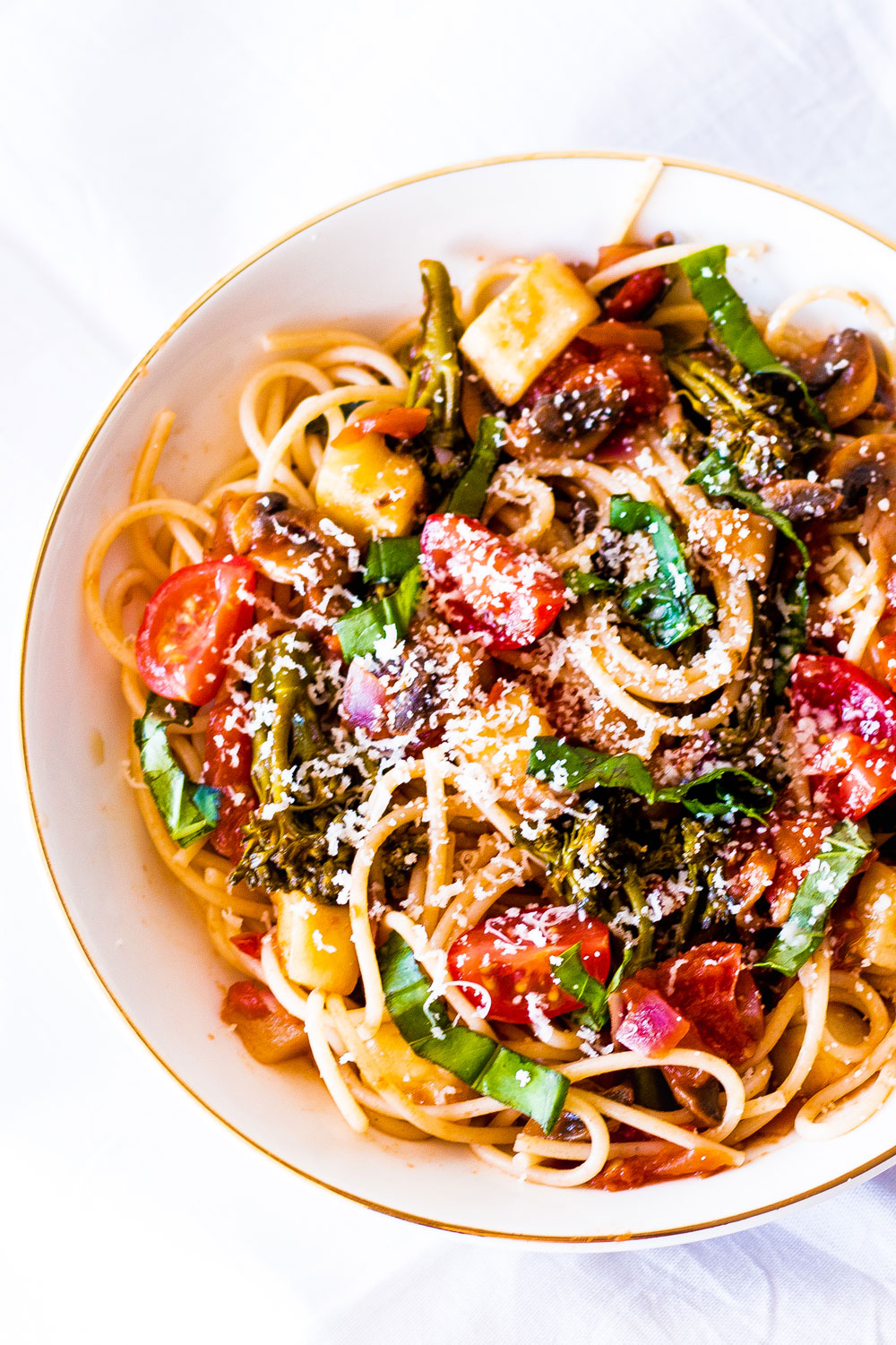 Whip up our easy Rustic Tomato Basil Vegetable Pasta in just 30 minutes. It's simple to make, delivers on flavor, and packs three of your 5-a-day into one delicious meal. https://www.spotebi.com/recipes/rustic-tomato-basil-vegetable-pasta/