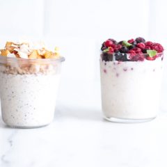 Very Berry & Peaches 'n' Cream Overnight Oats Recipes / @spotebi